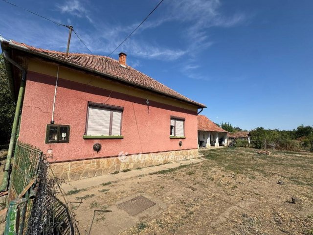 Eladó családi ház, Tiszaörsön 20 M Ft, 3+1 szobás