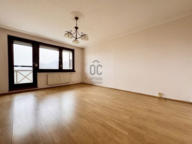 Eladó téglalakás, Győrött 85 M Ft, 3 szobás