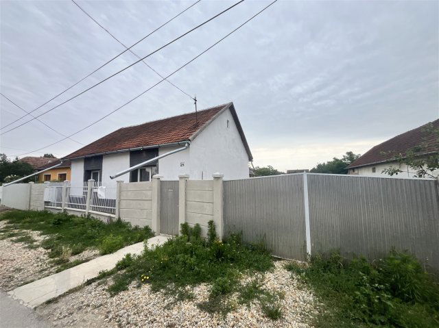 Eladó családi ház, Sarkadon 16.3 M Ft, 3 szobás