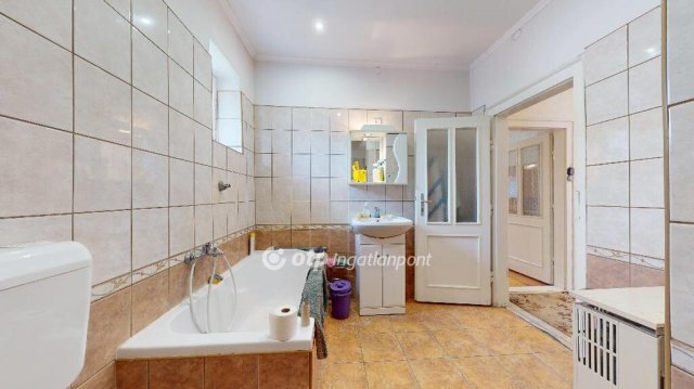 Eladó családi ház, Mezőzomboron 17.5 M Ft, 2+1 szobás