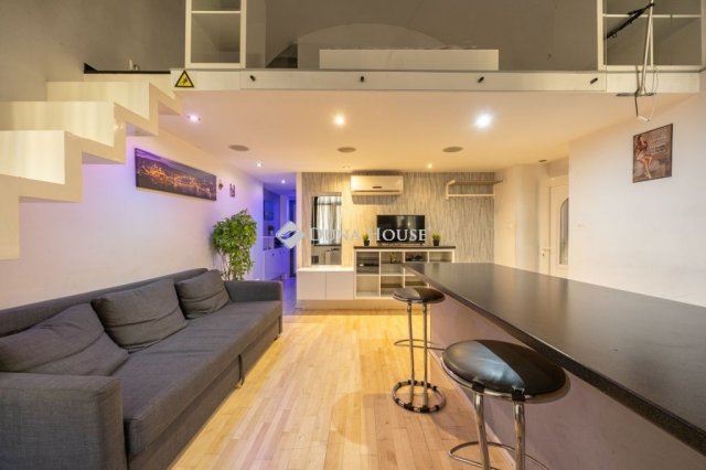 Kiadó téglalakás, albérlet, Budapesten, VII. kerületben