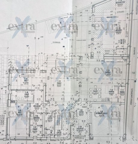 Eladó családi ház, Szegeden 490 M Ft, 9+2 szobás