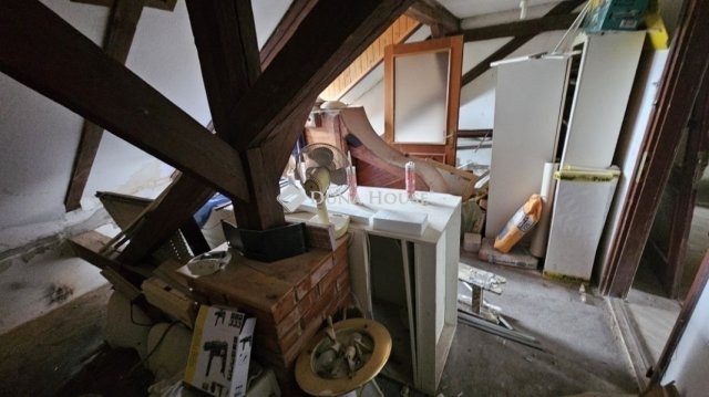 Eladó téglalakás, Budapesten, XVII. kerületben 95 M Ft, 4 szobás
