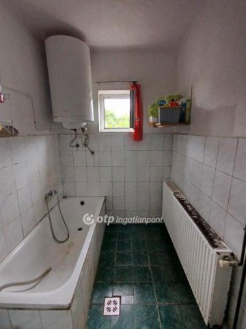 Eladó téglalakás, Nagyharsányon 22.5 M Ft, 3 szobás