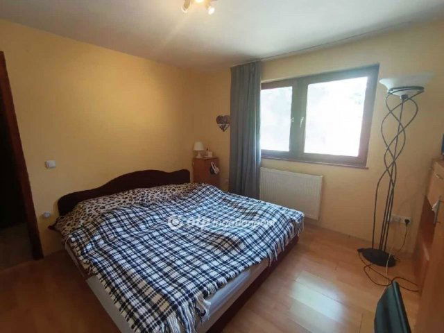 Eladó ikerház, Érden 69.9 M Ft, 3 szobás / költözzbe.hu