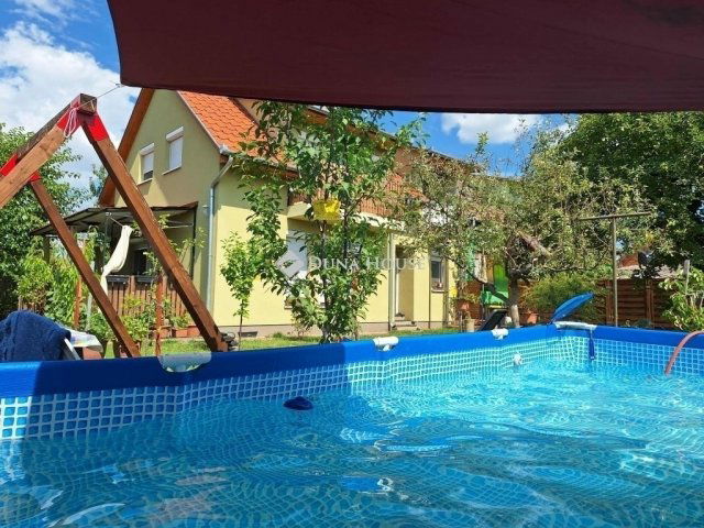 Eladó ikerház, Szigethalmon 99.9 M Ft, 5 szobás