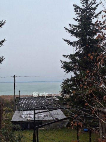 Eladó telek, Alsóörsön 57.9 M Ft / költözzbe.hu