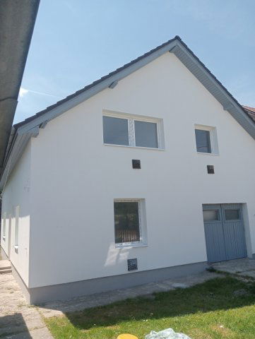 Eladó családi ház, Tökölön 98.5 M Ft, 7 szobás