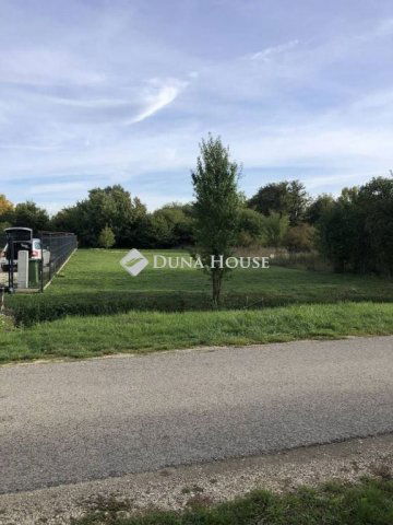 Eladó telek, Balatonfőkajáron 24.9 M Ft / költözzbe.hu
