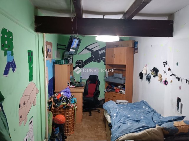 Eladó családi ház, Kiskunfélegyházán, Teleky utcában 9.9 M Ft
