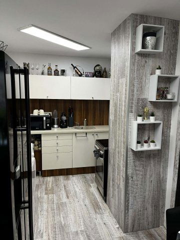 Eladó téglalakás, Komlón, Alkotmány utcában 24.5 M Ft