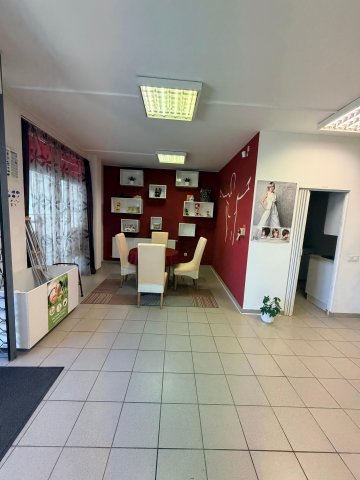 Eladó üzlethelyiség, Debrecenben 74.99 M Ft, 2 szobás