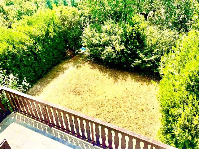 Eladó ikerház, Velencén 49 M Ft, 3 szobás / költözzbe.hu