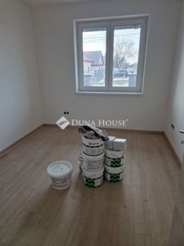 Eladó ikerház, Üllőn 120 M Ft, 4 szobás / költözzbe.hu