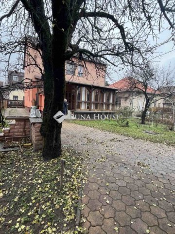 Eladó családi ház, Budapesten, XVIII. kerületben, Fogaras utcában