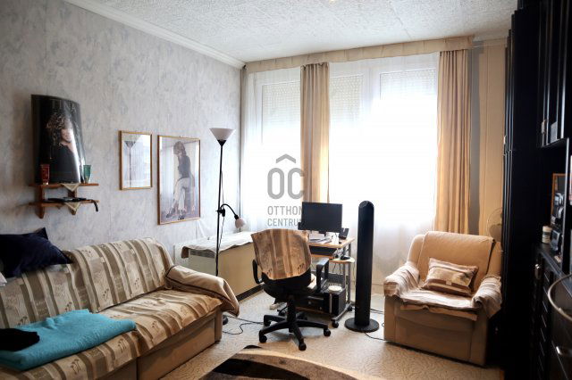 Eladó téglalakás, Kőszegen 32 M Ft, 2 szobás