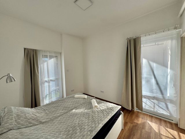 Kiadó téglalakás, albérlet, Pécsett, Toldi Miklós utcában