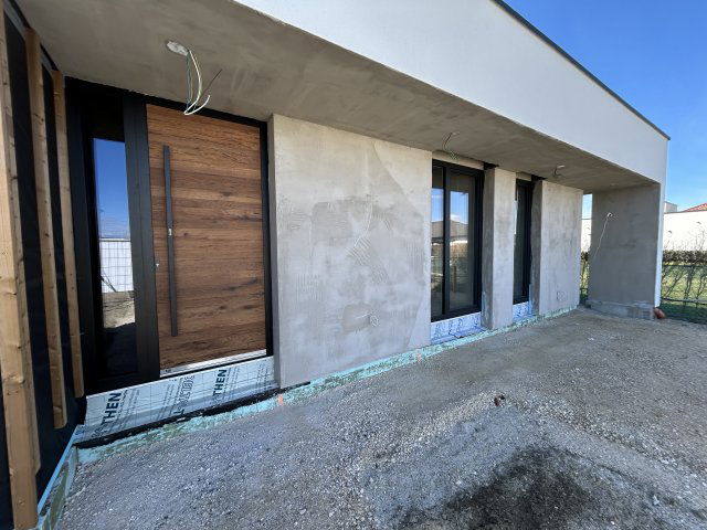 Eladó családi ház, Győrújfalun 145.51 M Ft, 3 szobás