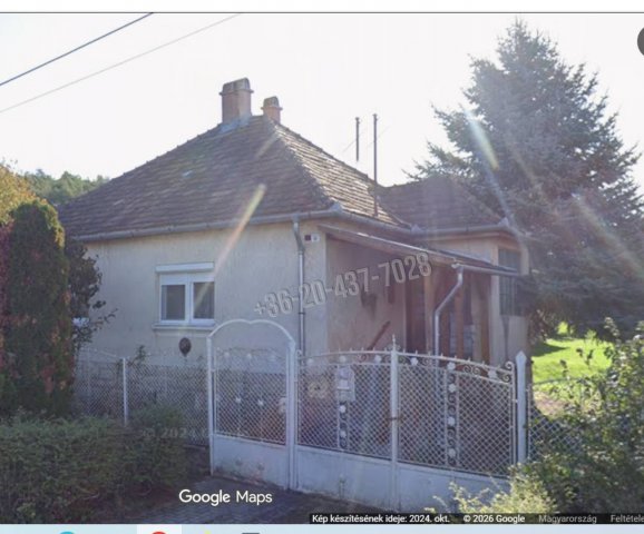 Eladó családi ház, Únyon 49.9 M Ft, 3 szobás
