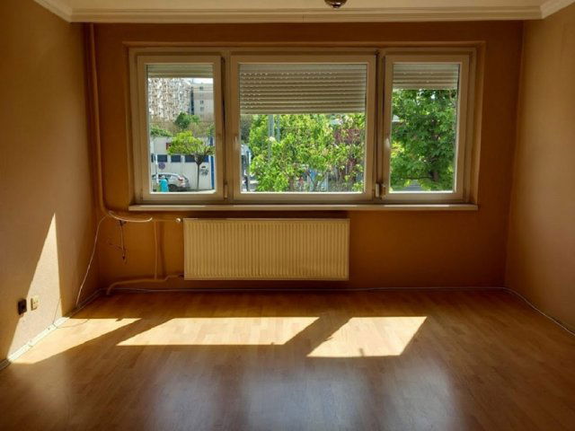 Eladó téglalakás, Budapesten, XIII. kerületben, Dráva utcában