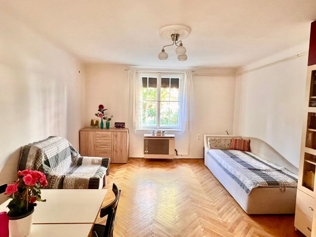 Eladó téglalakás, Budapesten, XI. kerületben, Sopron úton