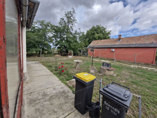 Eladó családi ház, Rákóczifalván 19.9 M Ft, 2 szobás