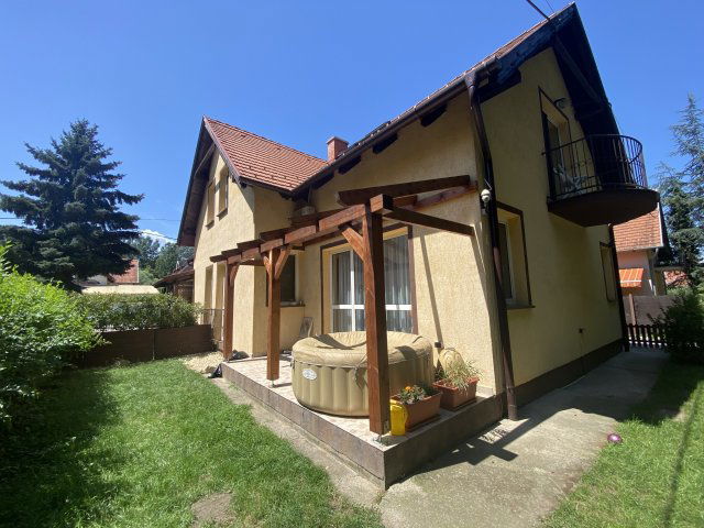 Eladó családi ház, Kehidakustányban 94.9 M Ft, 7 szobás