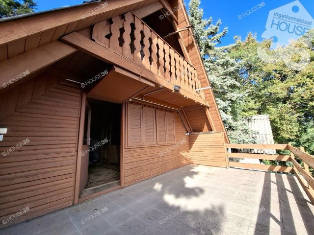 Eladó nyaraló, Leányfaluban 45 M Ft, 1 szobás