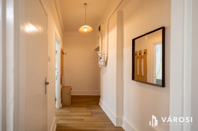 Eladó téglalakás, Szegeden 41.9 M Ft, 1 szobás