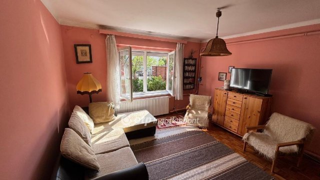 Eladó családi ház, Budakalászon 120 M Ft, 3 szobás