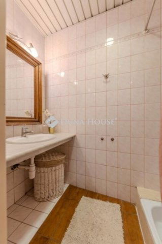 Eladó téglalakás, Budapesten, V. kerületben 154.99 M Ft