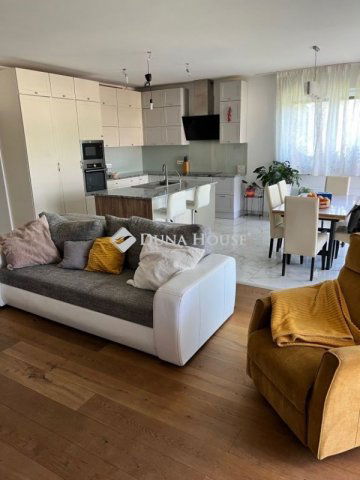Kiadó családi ház, albérlet, Debrecenben 1200 E Ft / hó