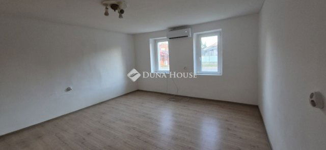 Eladó családi ház, Mindszenten, Horváth Gyula utcában, 3 szobás