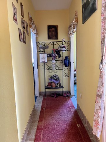 Eladó családi ház, Mányon 105 M Ft, 5 szobás