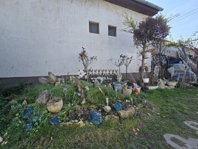 Eladó családi ház, Budapesten, XXIII. kerületben 65.9 M Ft