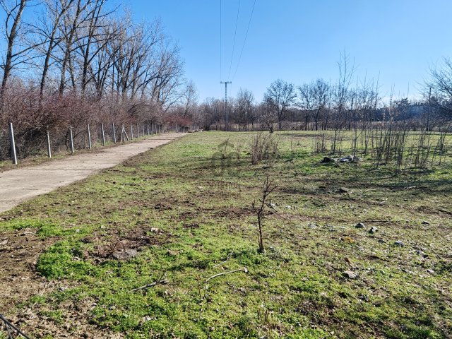 Eladó telek, Mezőtúron 8 M Ft / költözzbe.hu