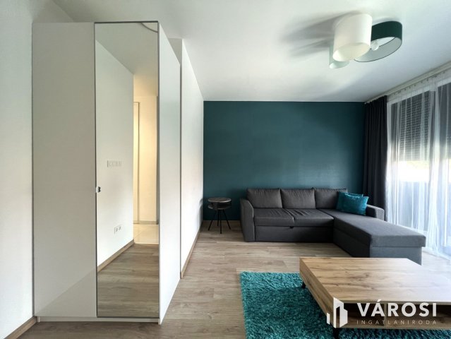 Kiadó téglalakás, albérlet, Békéscsabán 220 E Ft / hó