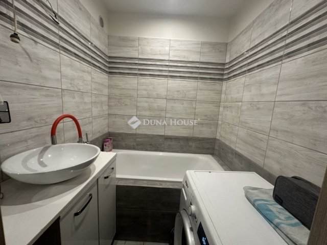 Eladó panellakás, Budapesten, XIX. kerületben 62.9 M Ft, 3 szobás