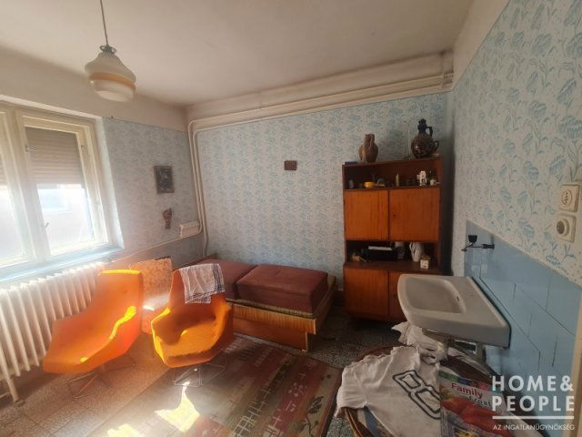 Eladó családi ház, Hódmezővásárhelyen 40 M Ft, 2 szobás