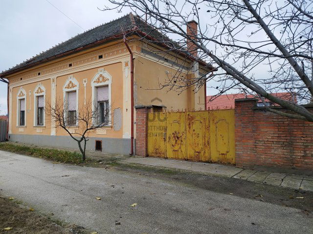 Eladó családi ház, Nagykőrösön 37.9 M Ft, 3 szobás