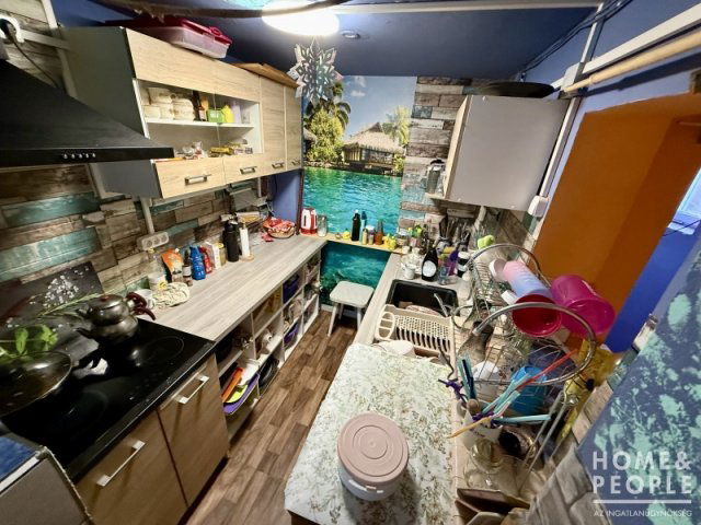 Eladó családi ház, Röszkén 65.99 M Ft, 5+2 szobás