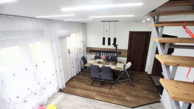 Eladó téglalakás, Debrecenben 91.9 M Ft, 4 szobás