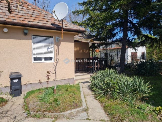 Eladó családi ház, Zamárdiban 96 M Ft, 4 szobás