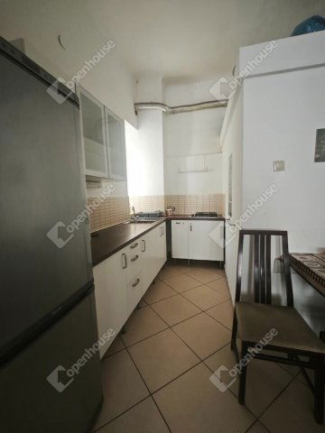 Eladó téglalakás, Győrött 89 M Ft, 3 szobás