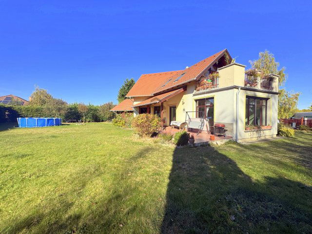 Eladó családi ház, Veresegyházon, Sportföld utcában 188 M Ft