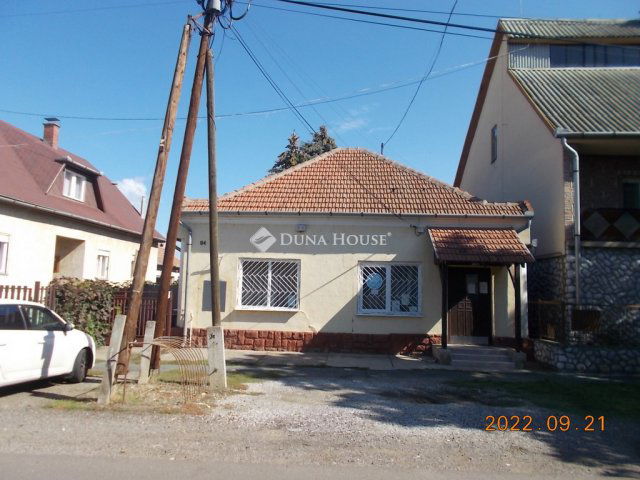 Eladó iroda, Szihalmon 14.95 M Ft, 1 szobás / költözzbe.hu
