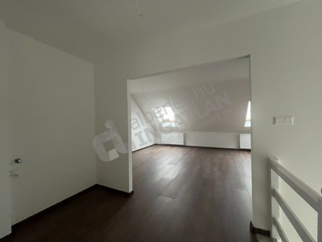 Kiadó téglalakás, albérlet, XII. kerületben, Városkúti úton