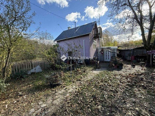 Eladó családi ház, Kecskeméten 37.5 M Ft, 5 szobás