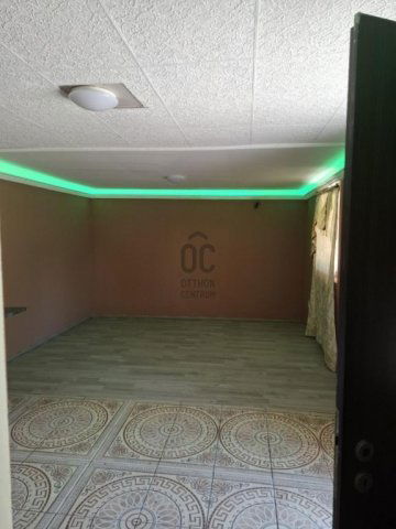 Eladó családi ház, Monoron 40.5 M Ft, 3 szobás