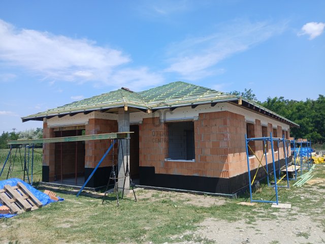 Eladó családi ház, Szigetcsépen 116 M Ft, 4 szobás